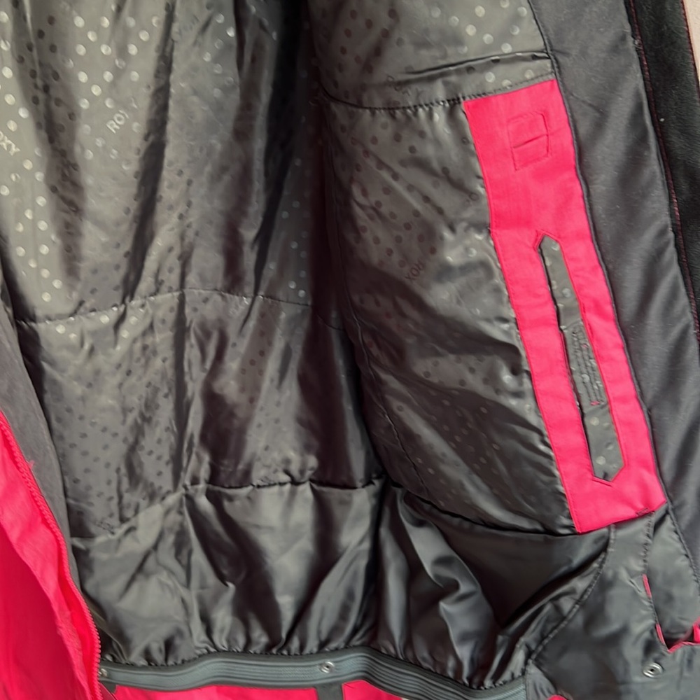 {Roxy} Ski/Snowboarding Jacket - Picture 6 of 10